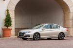 Honda Accord Plug-In Hybrid 2014 года